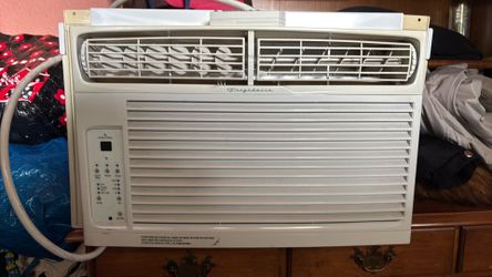 Air conditioner (window A/C)