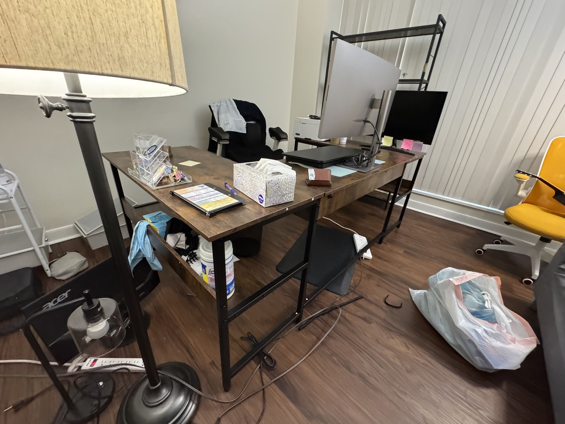 L Shaped Desk Pick Up Only