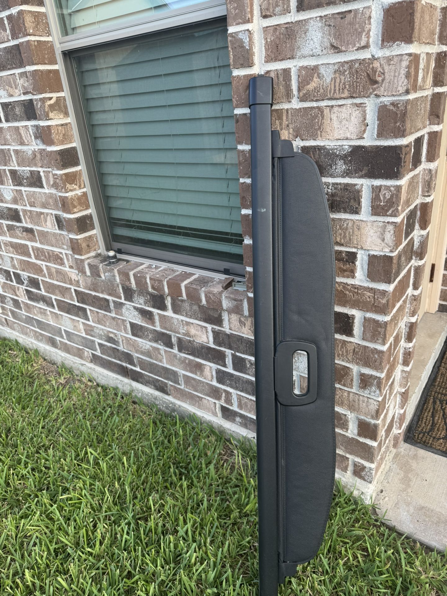 Cargo Cover For Jeep Grand Cherokee