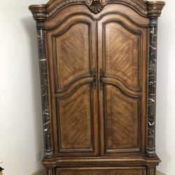 Armoire