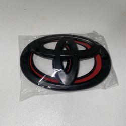 Toyota 4Runner Nightshade 2 Piece Black/Blackout Emblem Overlay 