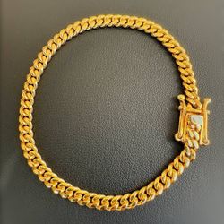 10k solid Yellow Gold Brand new Cuban link bracelet 7” 10 grams 4mm