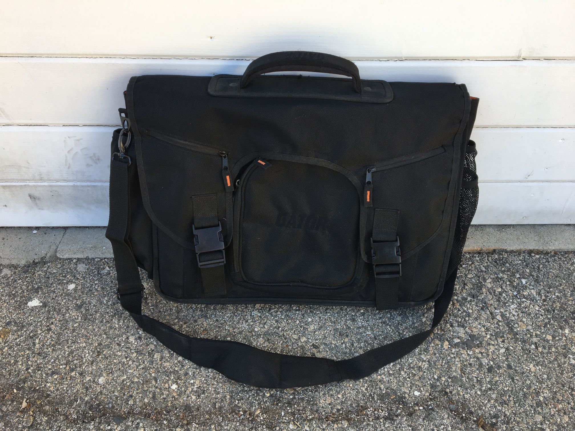 Gator G-Club Control 19" DJ Controller Messenger Bag