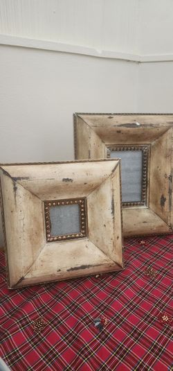 Pictures Frames (both)