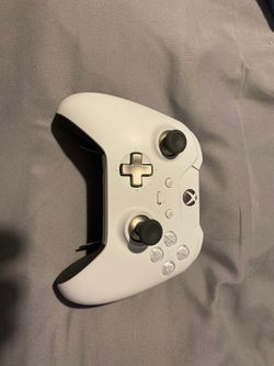 Xbox Elite controller 1st version