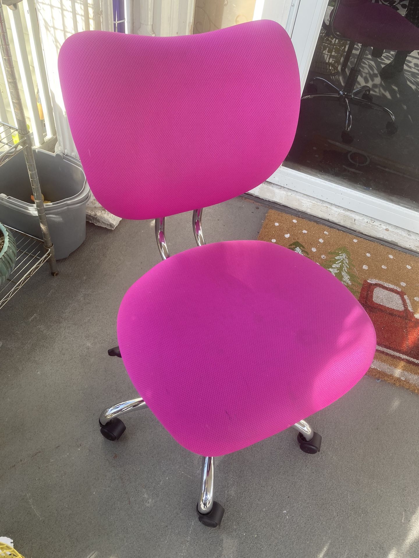 Chair, perfect for vanity chair, Fuchsia, Chrome, Very Sturdy And Well-Made, $50 Firm, Ghent Beautiful Desk Chair,