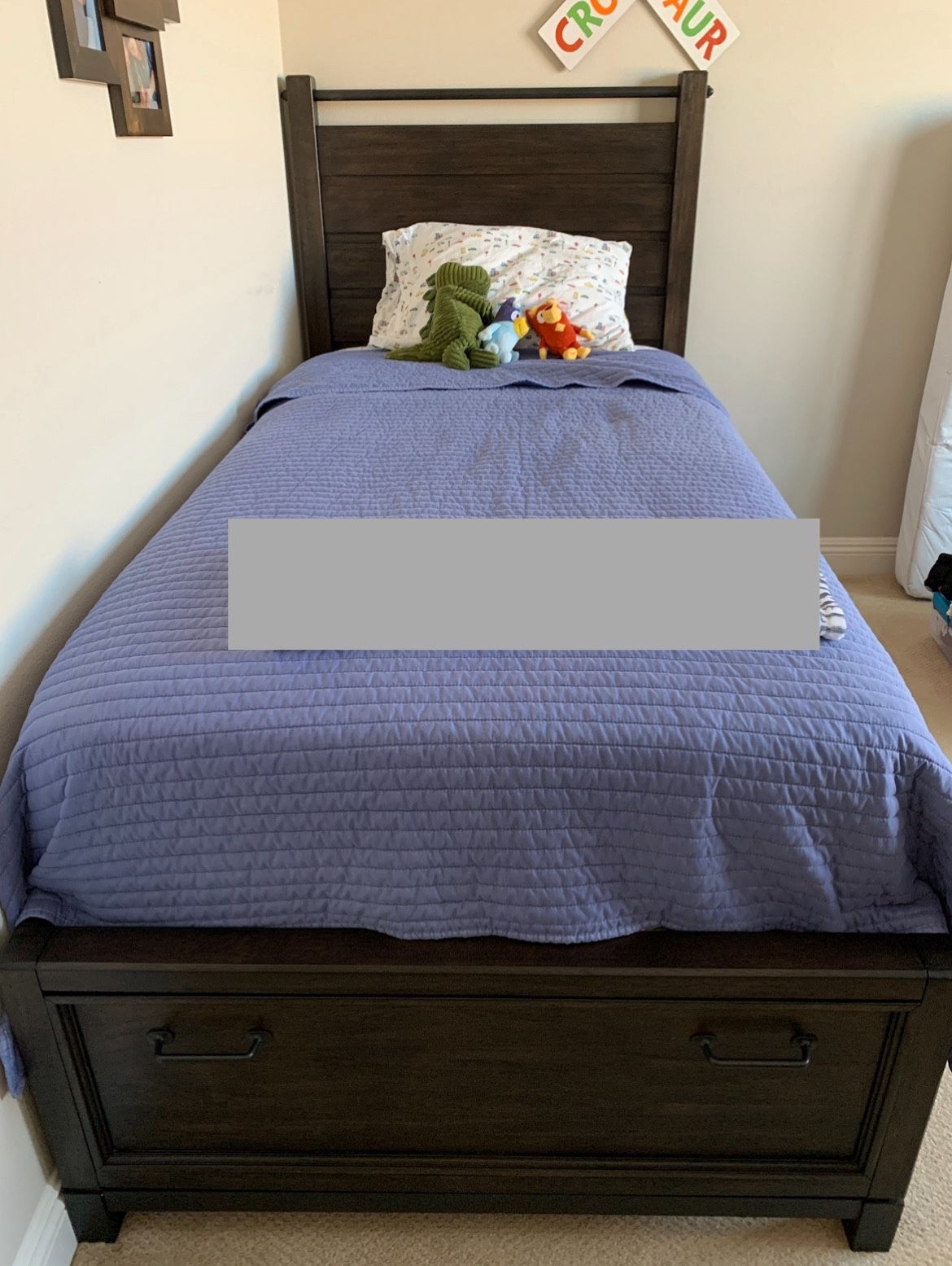 Bed And Dresser