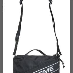 Supreme Shoulder Bag Authentic 