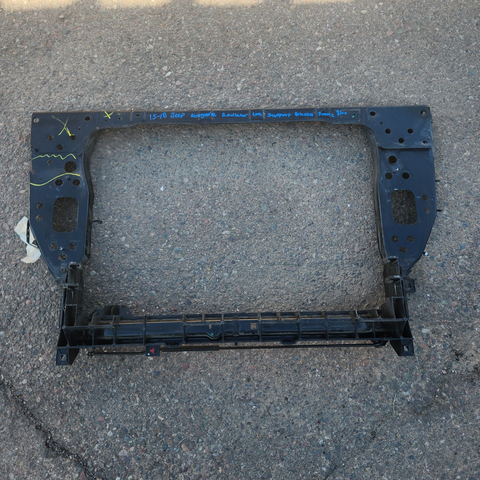 Jeep Renegade radiator core support bracket frame 2015 2016 2017 2018 Part $100