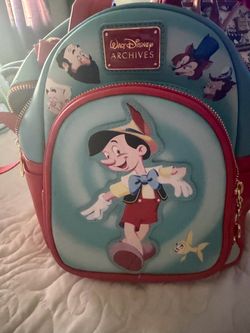 Loungefly Walt Disney Archives Pinocchio Mini Backpack and wallet
