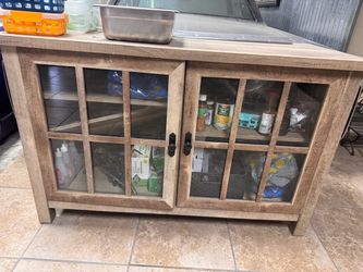 Tv stand