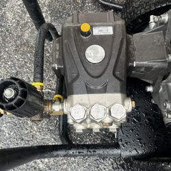 Dwalt 4000psi Pressure Washer 