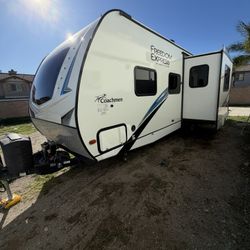 2021 Coachman Freedom Express Ultralight Model 27 Bhs Bunkhouse Slide Out