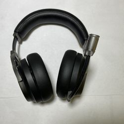 Corsair Virtuoso RGB Wireless SE Silver 7.1 Surround Sound Gaming Headset NO USB