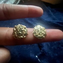 Medium size nuggets
