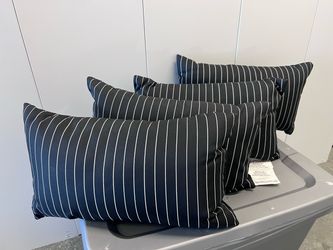 Set of 4 Target Outdoor Lumbar Pillows – Black & White Stripe