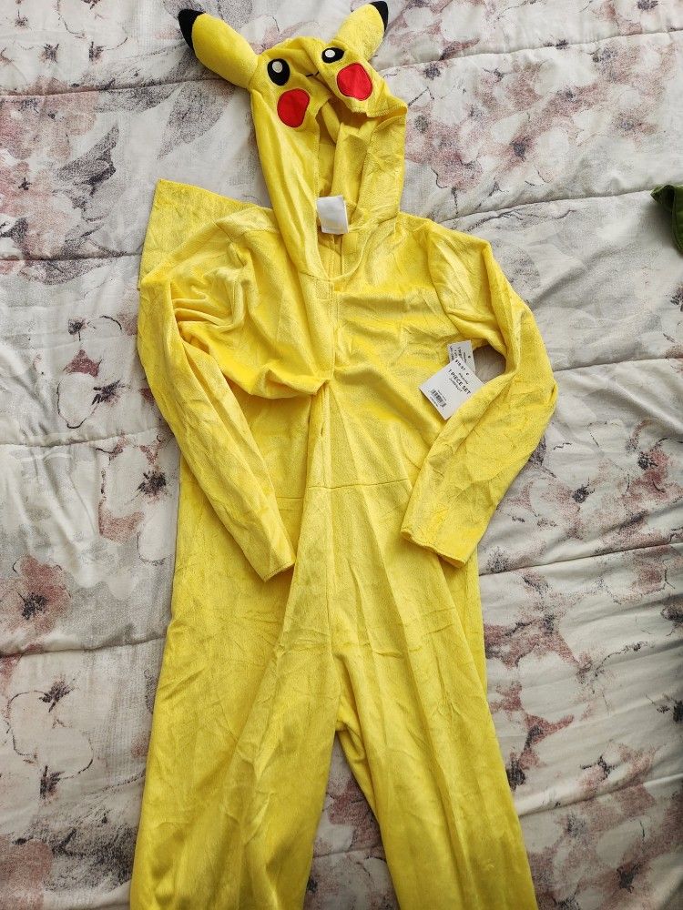 Pikachu Costume