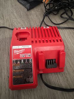 Milwaukee M12 & M18 Batteries
