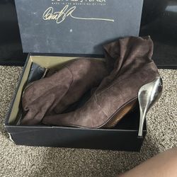 Donald Pliner Brown Suede Boots With Gold Heal 