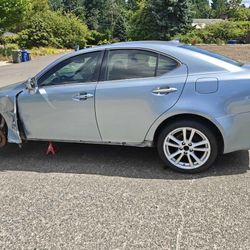 For Parts- 2007 Lexus IS250 RWD