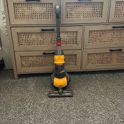 Dyson Toy Vacuum 