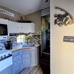 2005 Layton Rampage 5th wheel