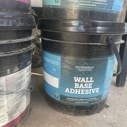 Wall Base Adhesive 
