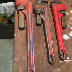 Pipe Wrenches - 2 Rigid at 18" & 14" & Truecraft 14