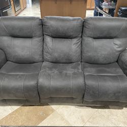 Reclining Couch 