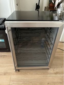 GE Monogram Built-In Wine Cooler Refrigerator – Stainless Steel Glass Door