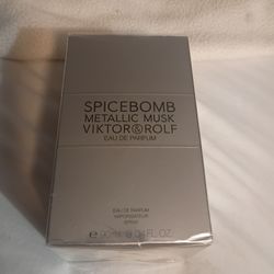 Viktor & Rolf Spicebomb Metallic Musk EDP 90ml