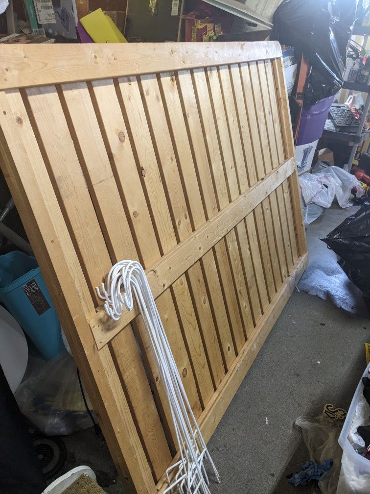 Full Size Bunky Board , Pallet , Or Backdrop