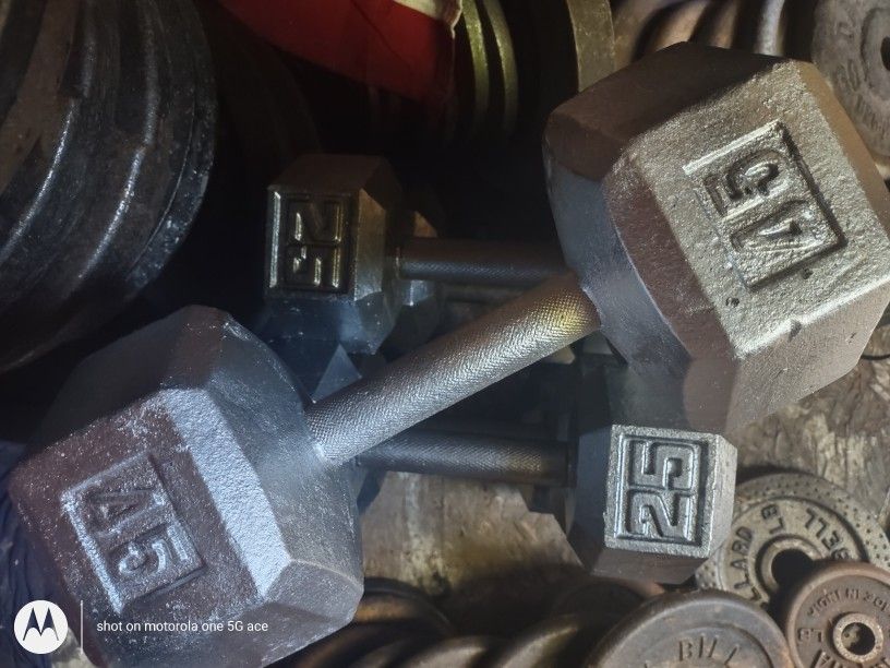 Single 45lb Dumbbell
PRICE FIRM