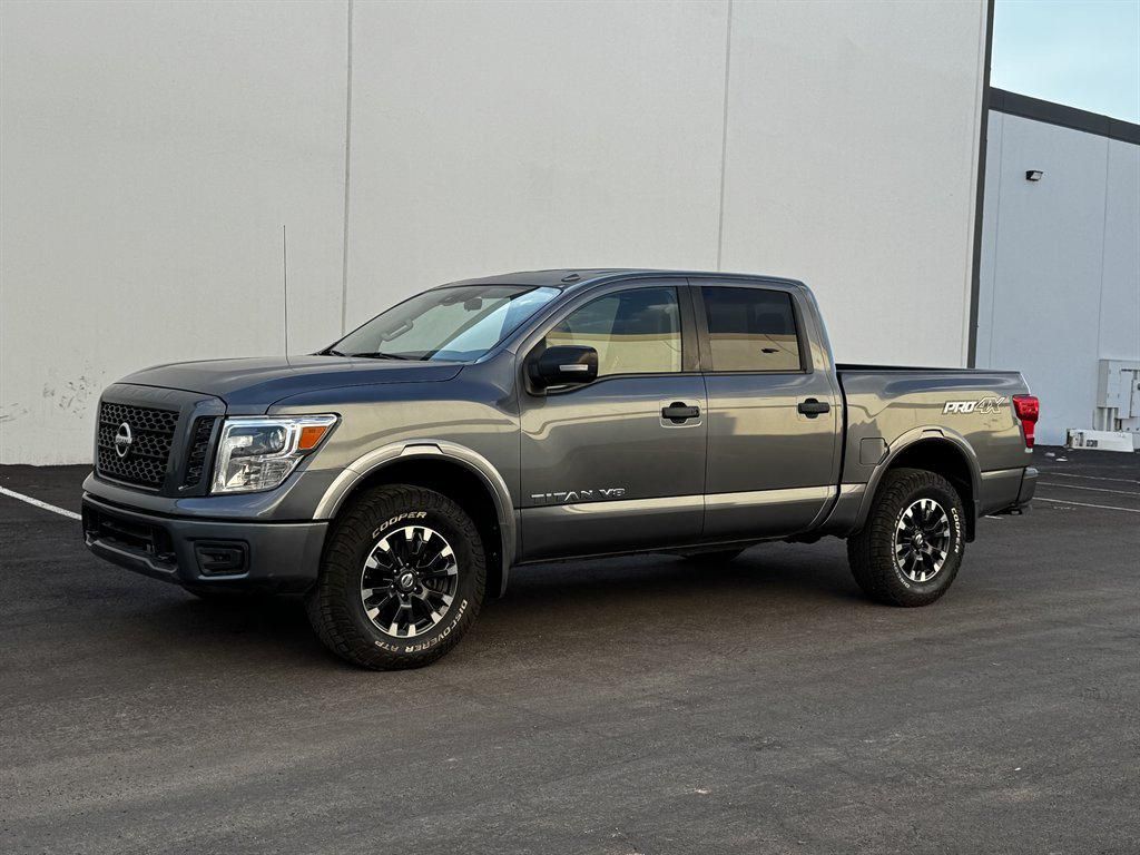 2019 Nissan TITAN