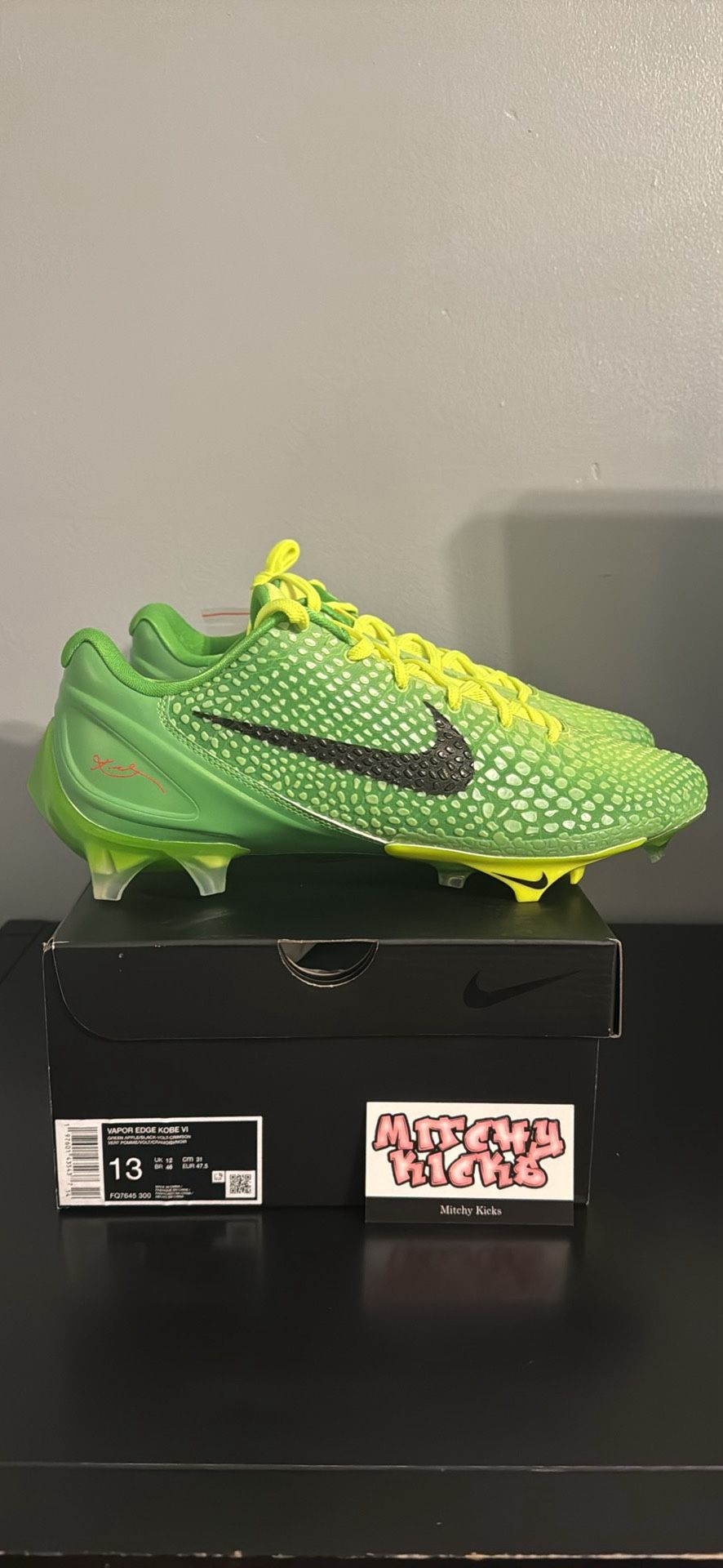 Nike Vapor Edge Kobe 6 SE Grinch Sz. 13  & Accessories