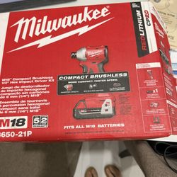 Hex Impact Driver Kit, For Milwaukee 3650-21P M18 18V 1/4"" Compact Hex Impact Driver Kit(Size:4.4 x 2.1 x 7.7 in), Red,black