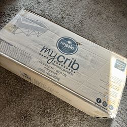 NEW Regalo My Crib Portable Bassinet Cradle Infant Sleep Nursery Baby Shower Gift Travel Compact Safety Lightweight 