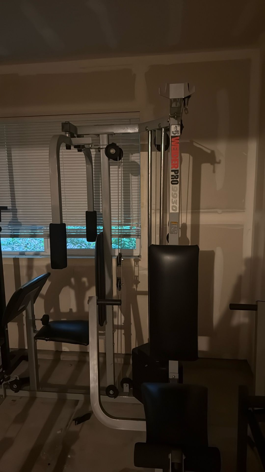 Weights Machine