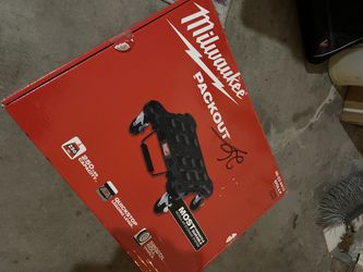 Dolly Milwaukee Brand New