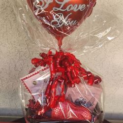 Valentine Cosmetic Baskets