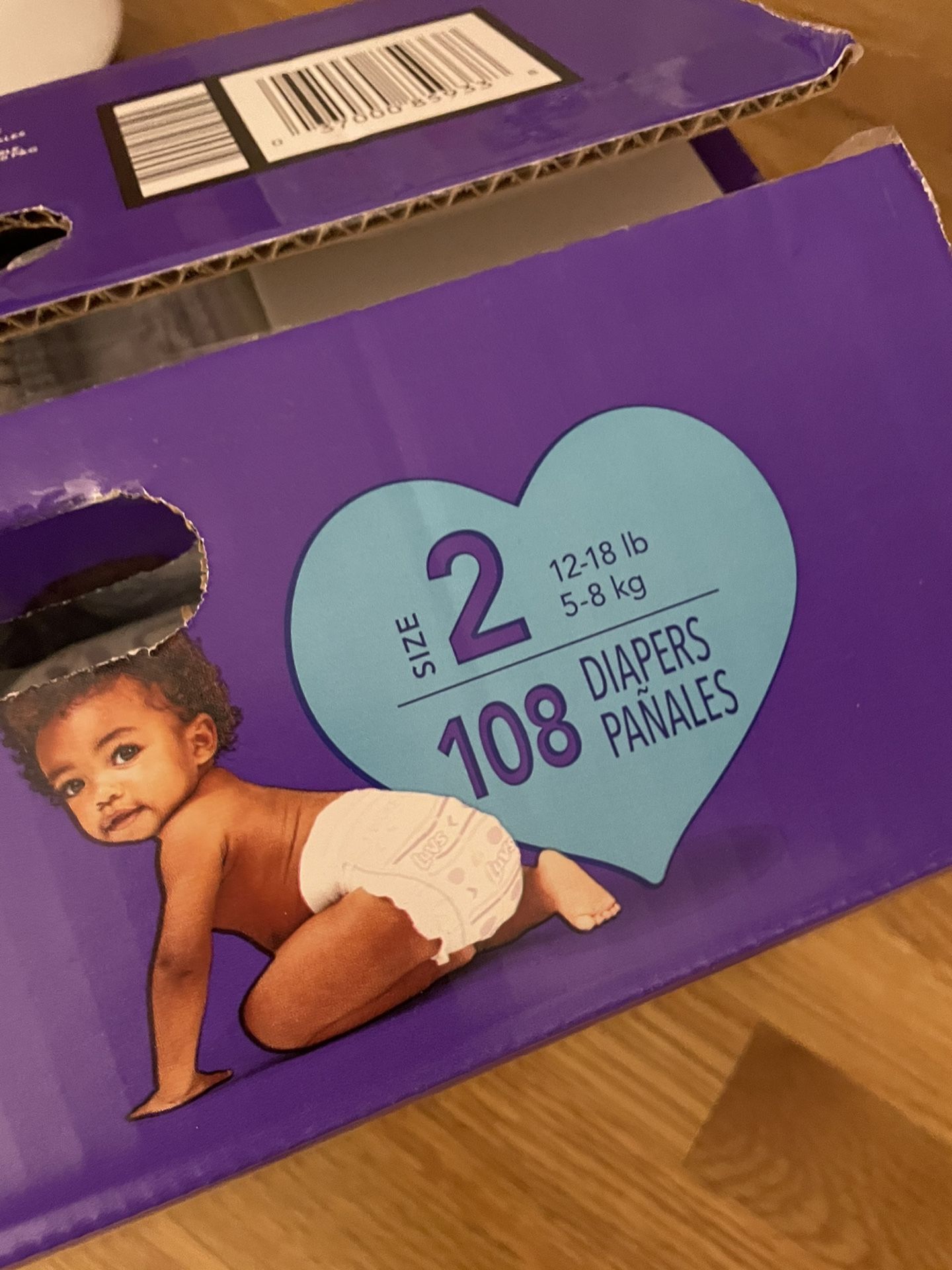 108 Size 2 Luvs Diapers. Full Pack