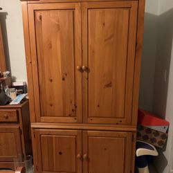 Media TV Armoire - Old Cherry Color