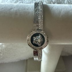 Bold Statement bangle bracelet 