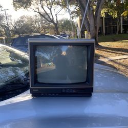 Magnavox CRT TV