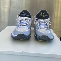 Basketball Shoes 
