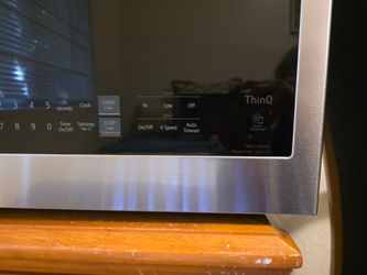 MICROONDAS LG THINQ