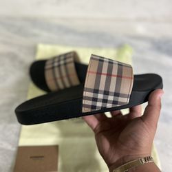 Burberry Slides 