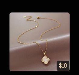 Gold + necklace #jewellery