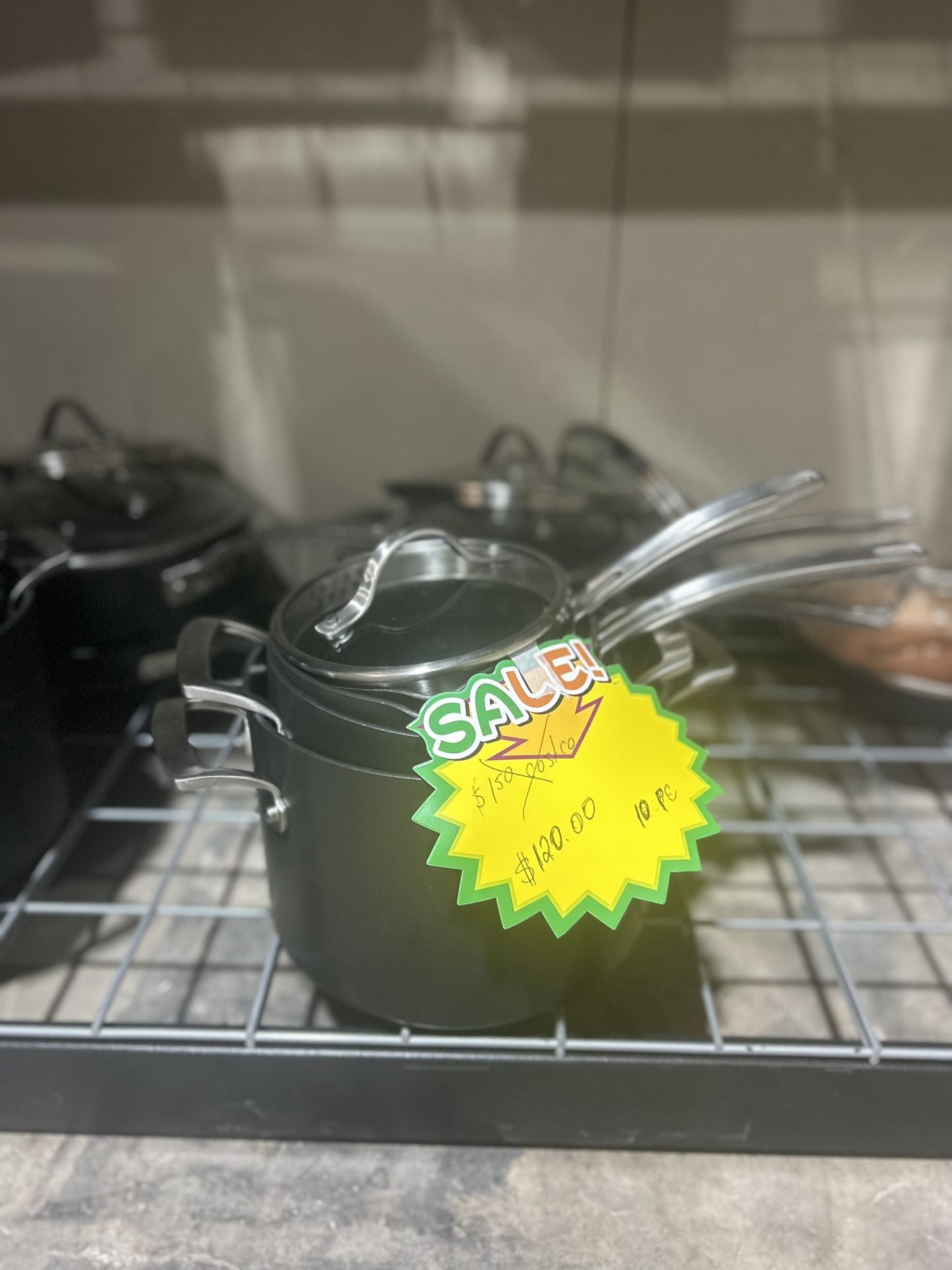 Kirkland Signature 12-Piece Hard Anodized Cookware Set