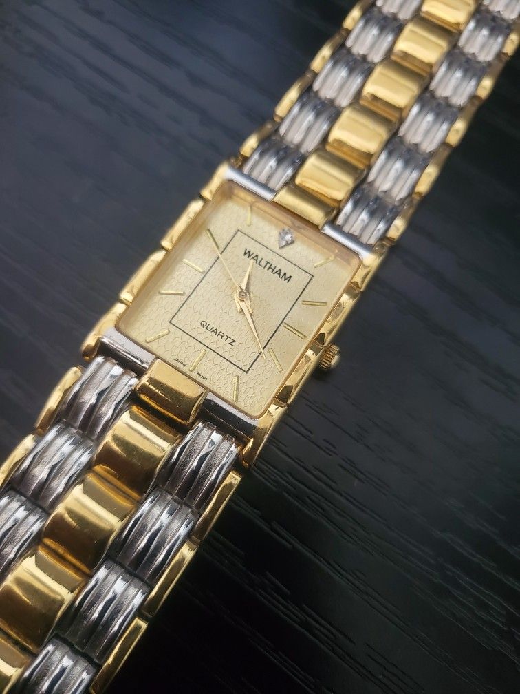 Vintage Waltham Watch XAX71 Diamond Gold Silver Tone Rectangular Dial Japan Vtg Waltham Watch XAX71 Men Gold Stainless Steel Rectangular  main image 3